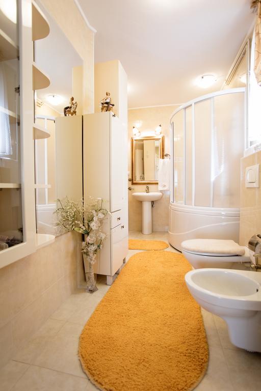 Garni Hotel President De Luxe Kragujevac Bilik gambar