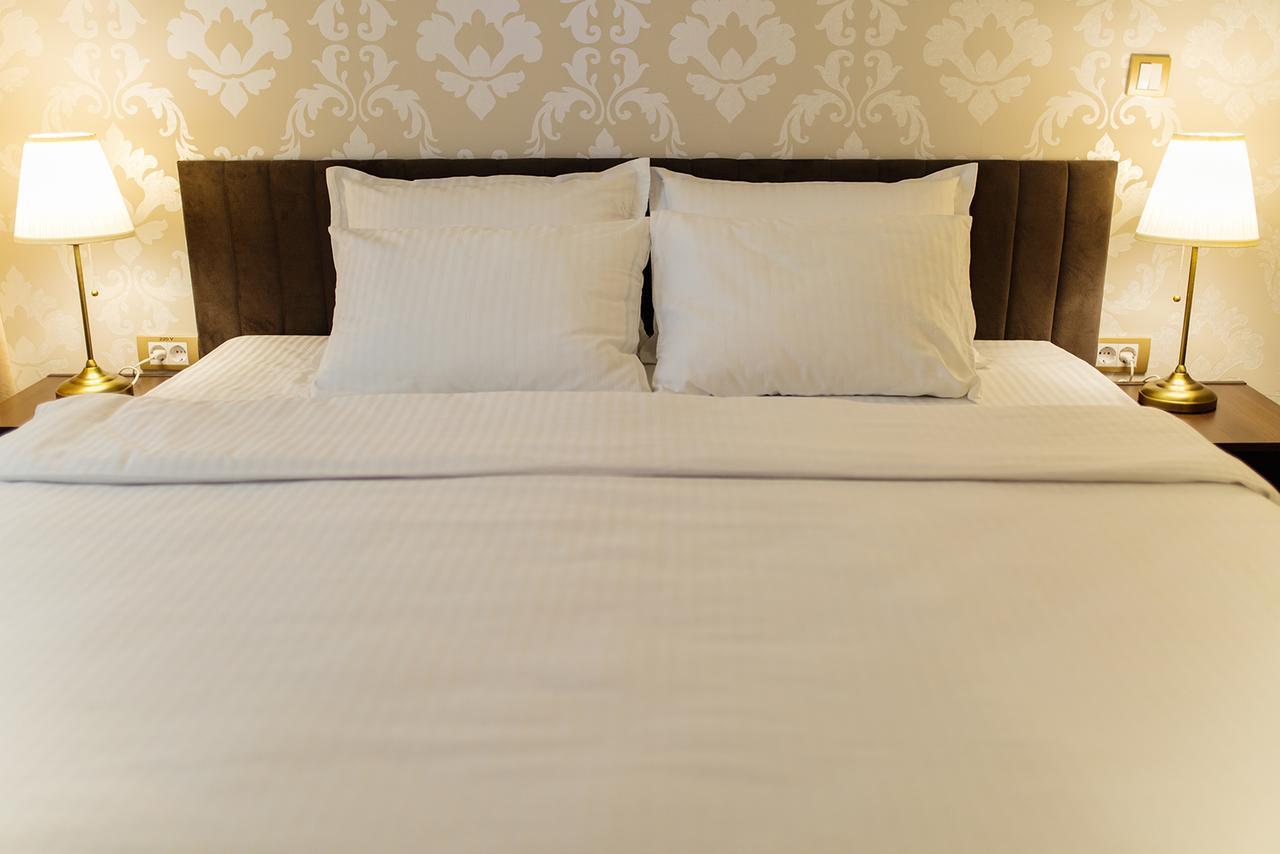Garni Hotel President De Luxe Kragujevac Luaran gambar